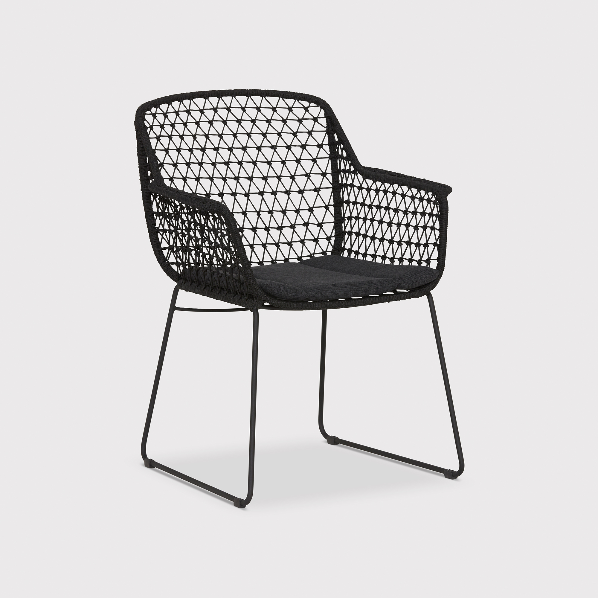 Mesh outdoor discount dining chairs