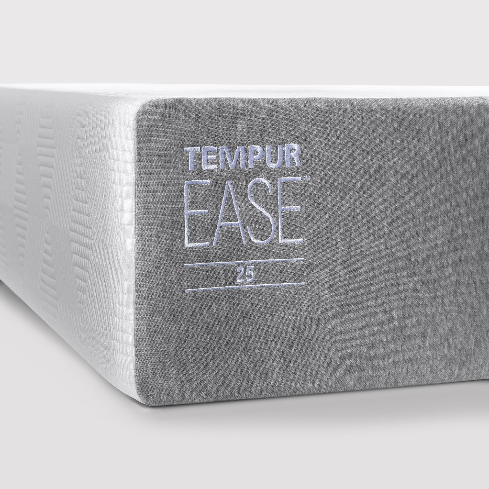 View Tempur ease 25cm king size mattress 150x200x25cm in white View Tempur ease 25cm king size mattress 150x200x25cm in white
