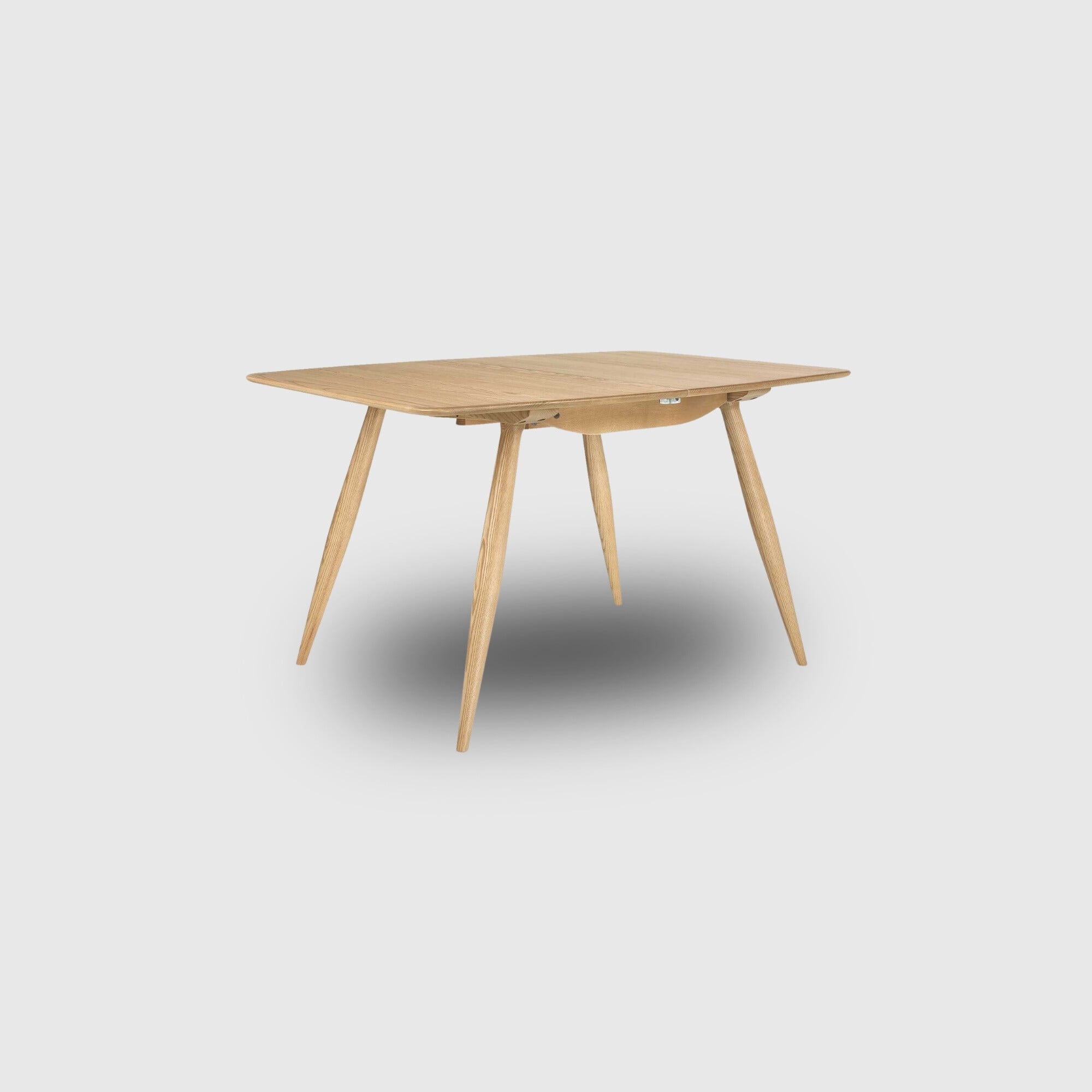 Ercol fairmile small extending dining table