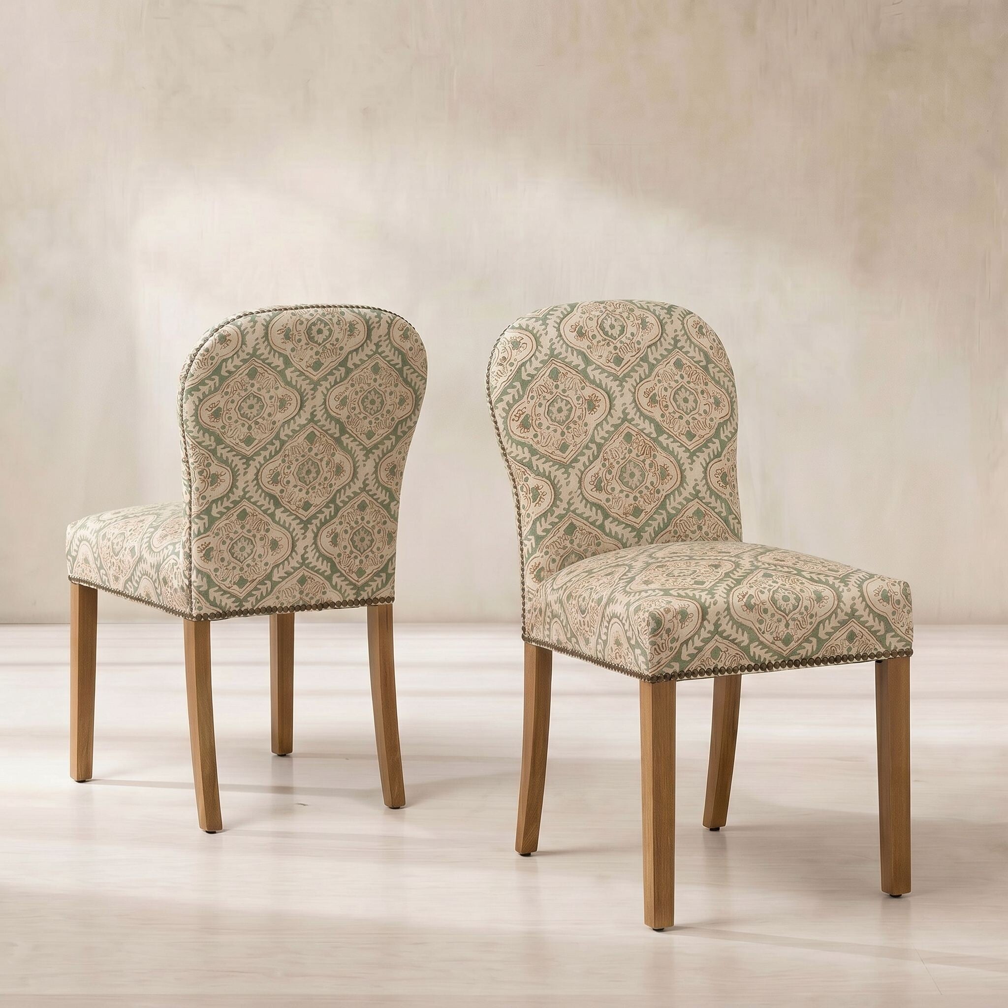 Gable x linwood dining chair in neutral fabric