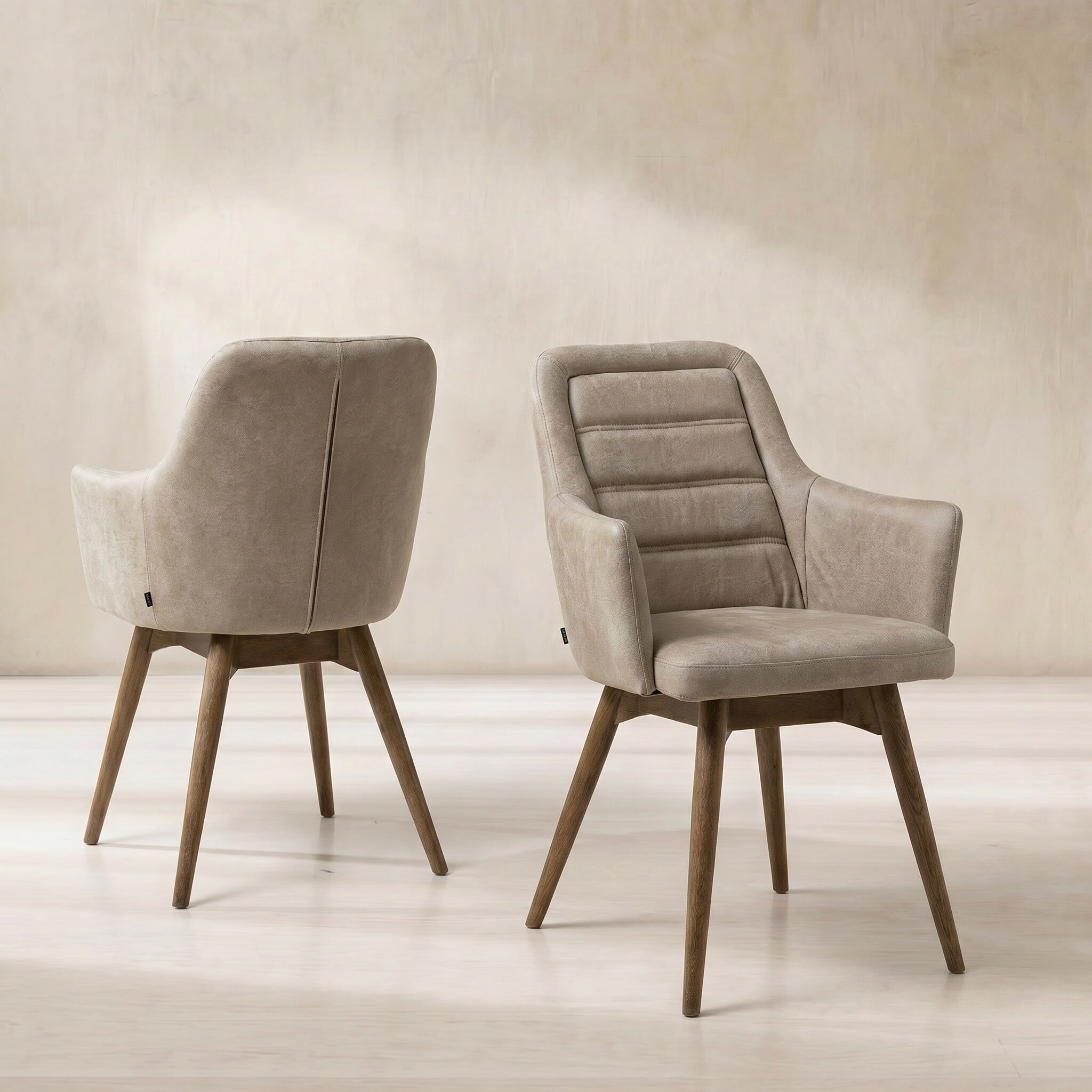 Hida dining chair with arms in neutral