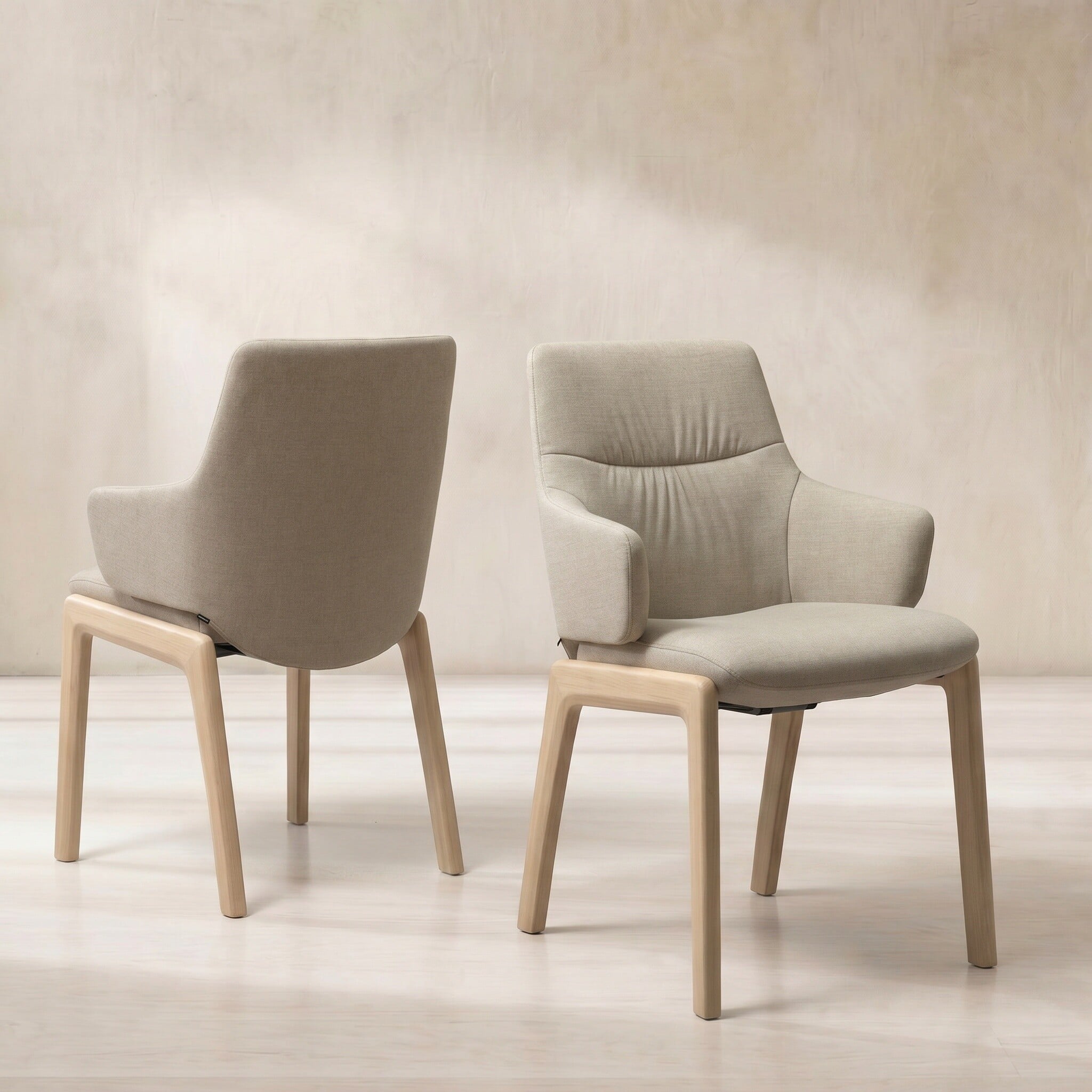 Stressless mint dining chair low back d100 arms in neutral fabric