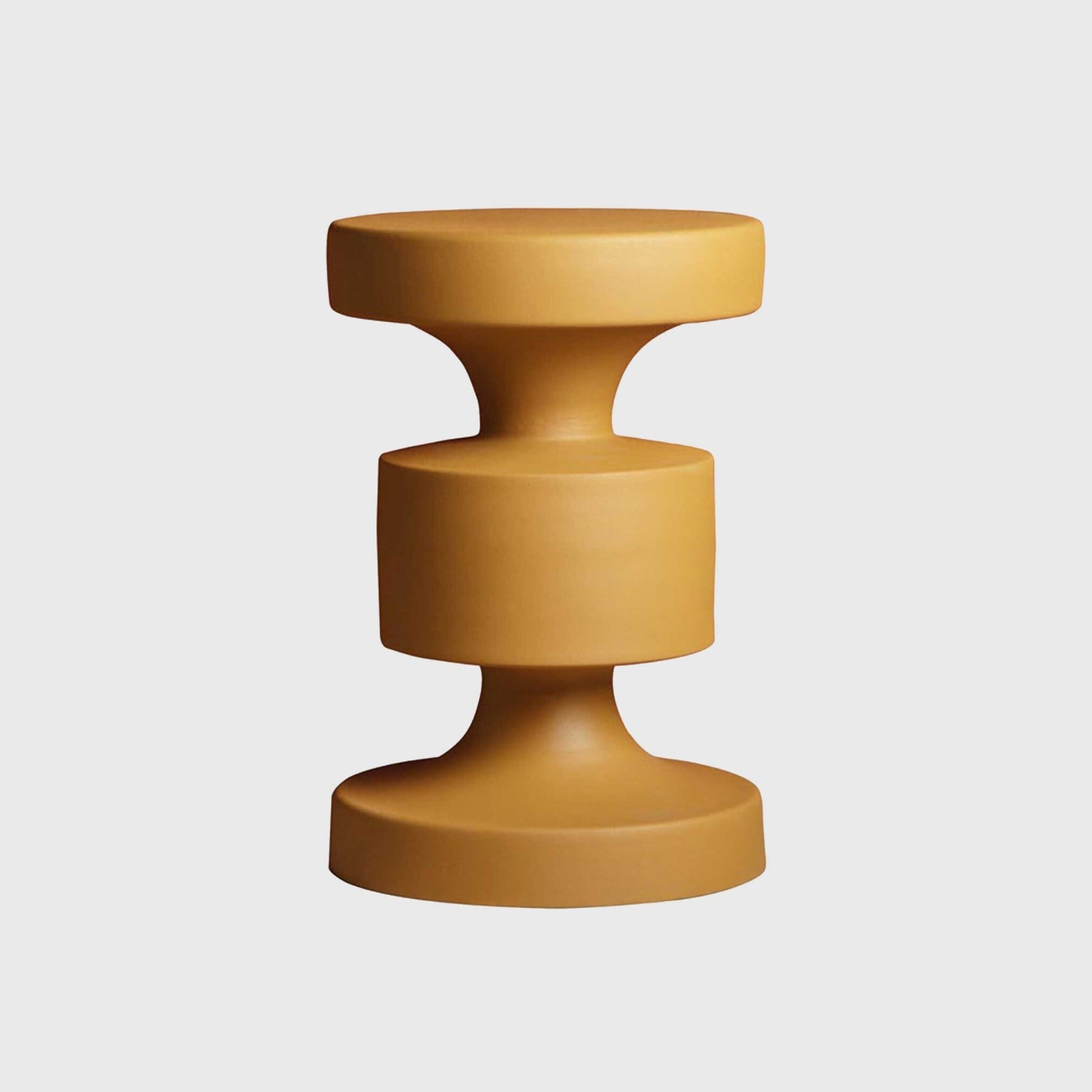 View Ochre side table in round in yellow metal View Ochre side table in round in yellow metal