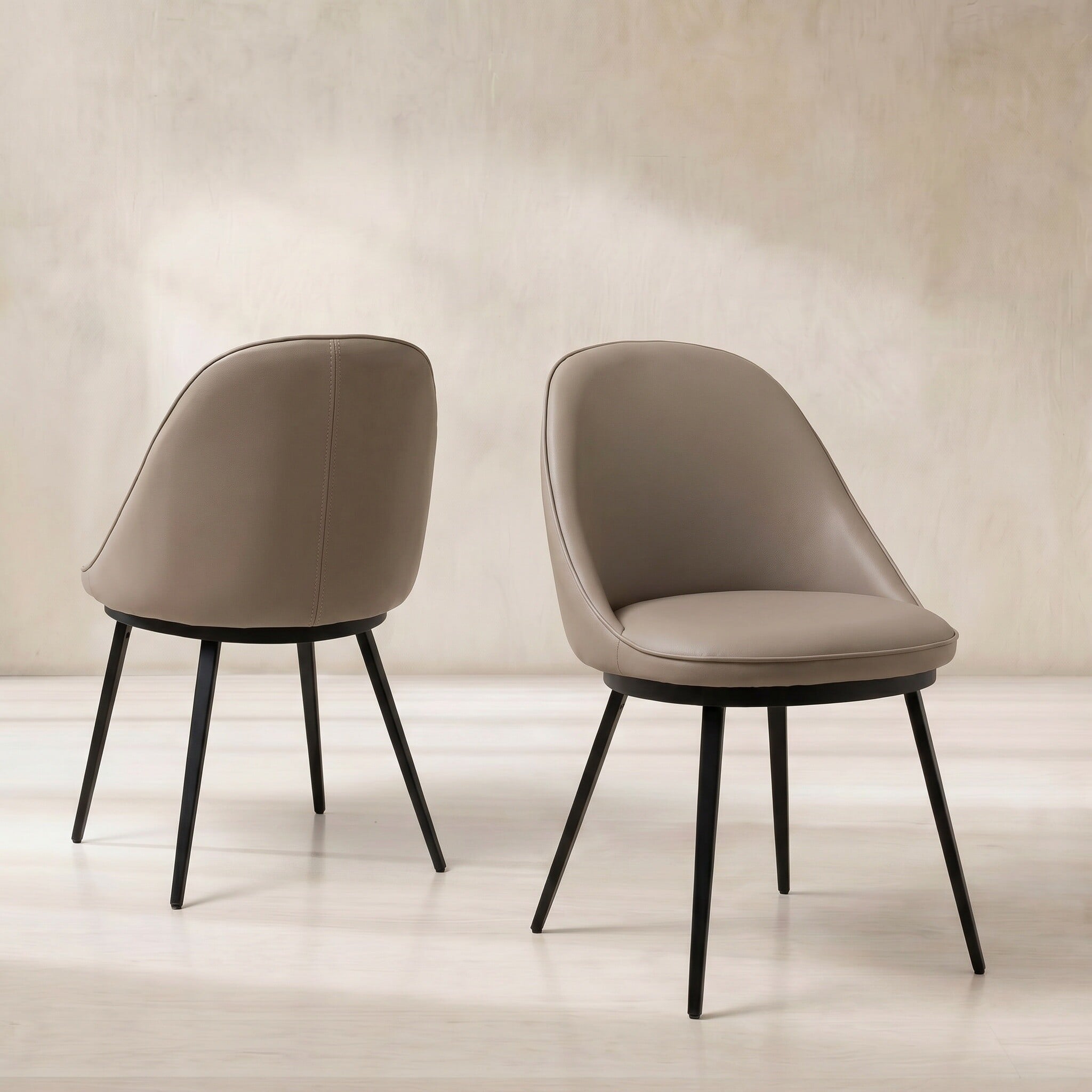 Quebec dining chair in neutral