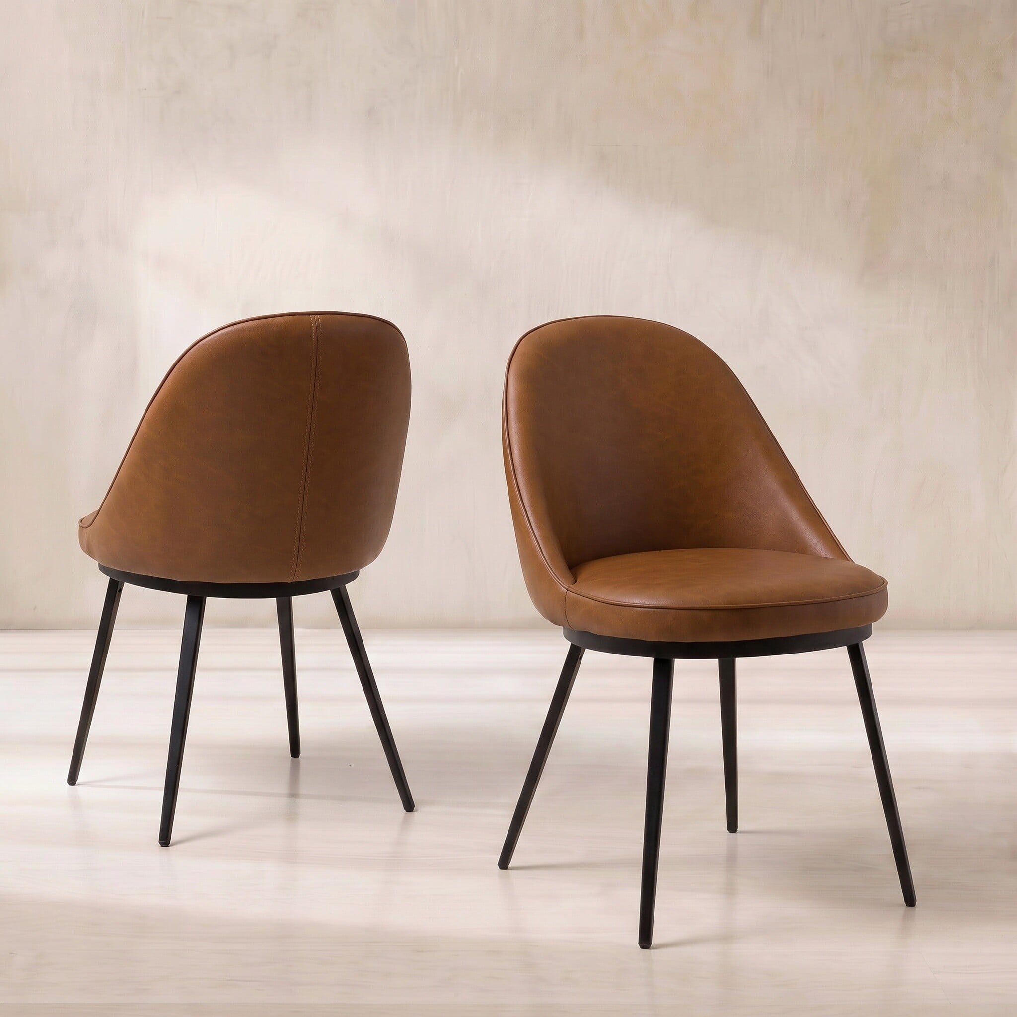 Quebec dining chair in brown
