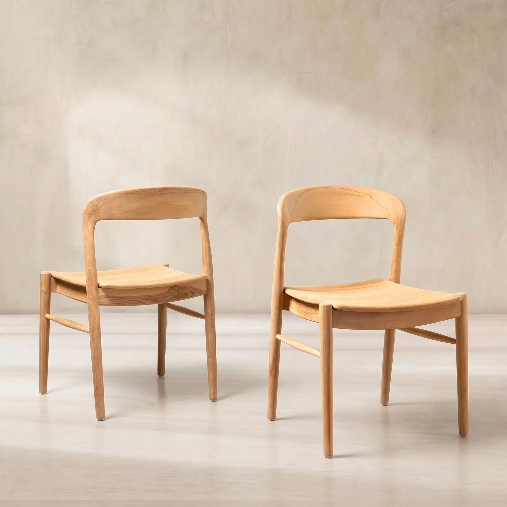 Semeru dining chair in wood