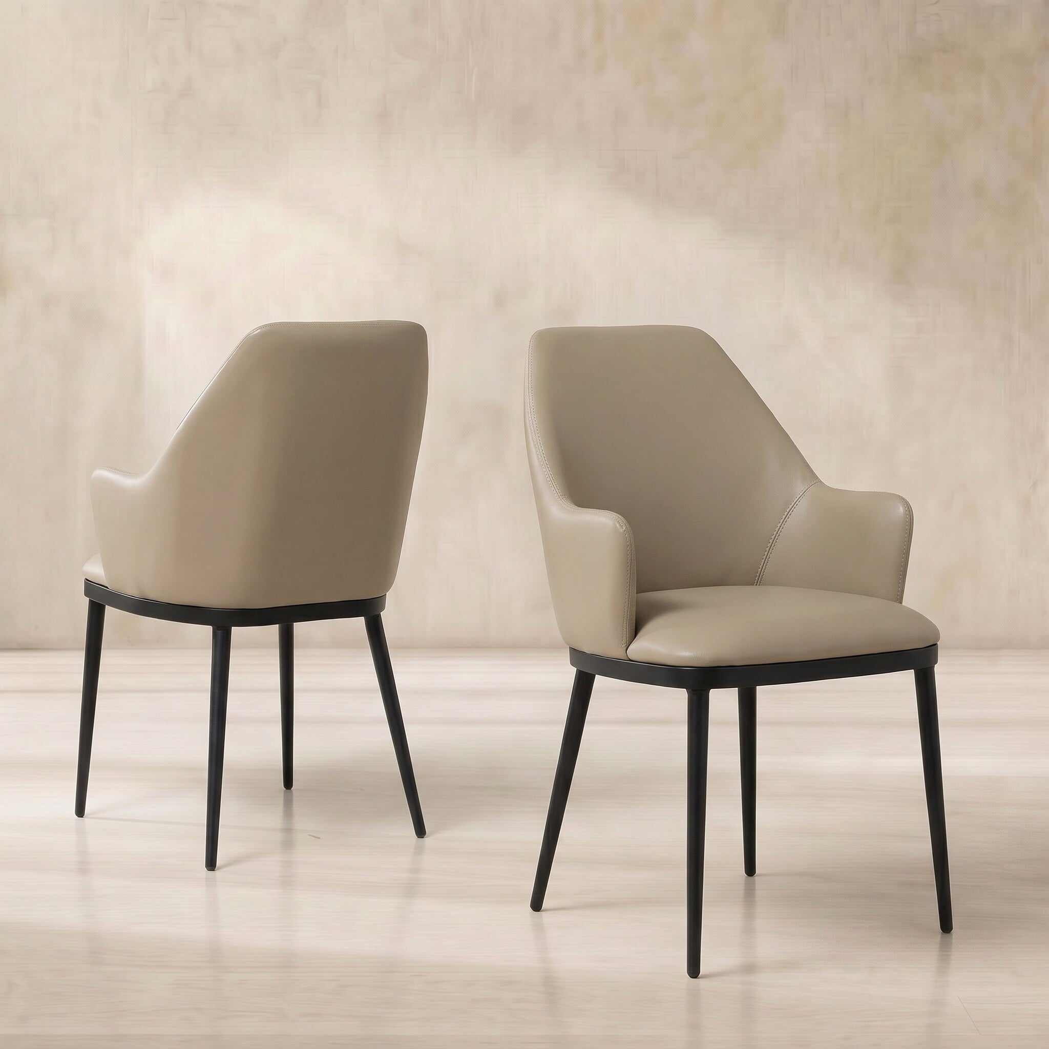 Shima dining chair in brown