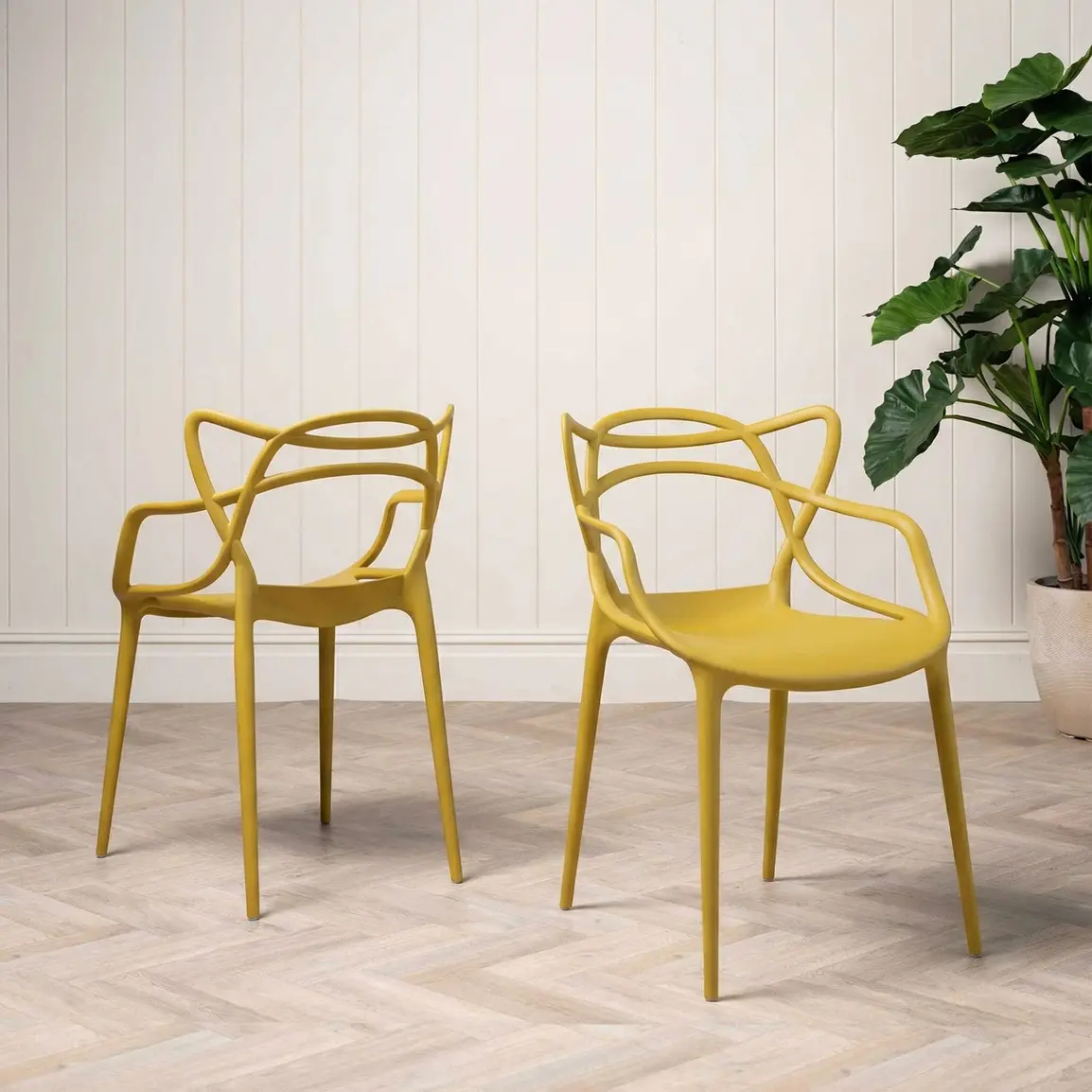 Kartell イエローチェア モダンデザイン 3mst5865must_new_pairs_image.jpg