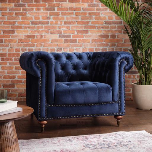 Navy best sale chesterfield chair