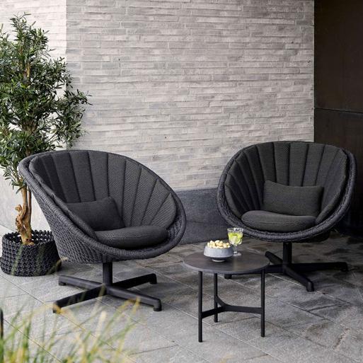 Cane Line Peacock Lounge Swivel Chair with Cushion Set Barker