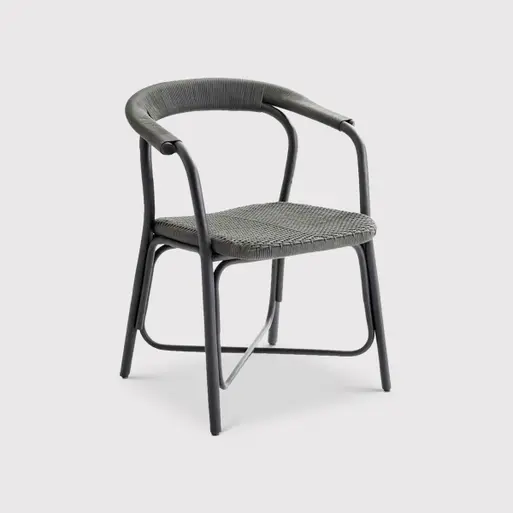 Black rattan hot sale indoor chair