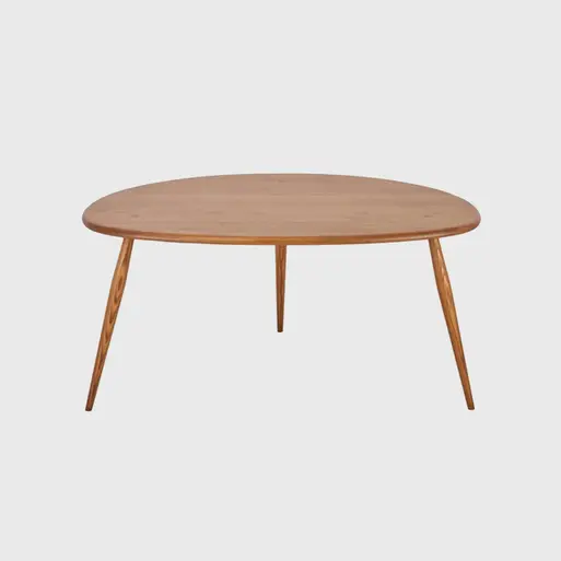 White pebble coffee store table
