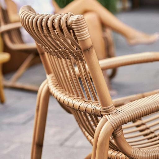 Curve Lounge Chair Outdoor