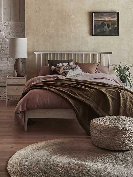 Ercol top bedroom furniture
